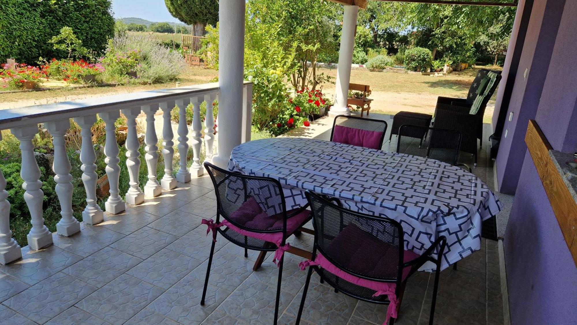 Charming Cozy Holliday House 2+2 Villa Valtura ภายนอก รูปภาพ